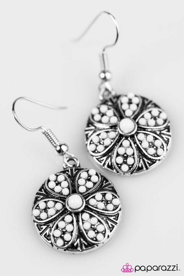 Paparazzi ♥ More Summer - White ♥ Earrings