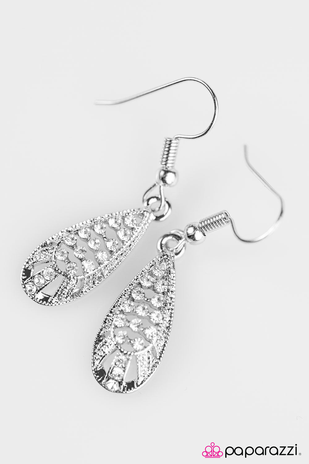 Paparazzi ♥ Dropping Perfection - White ♥  Earrings