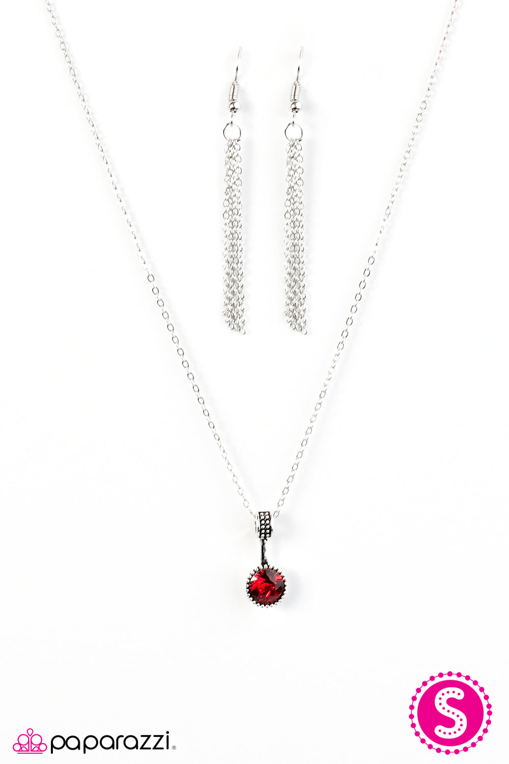 Paparazzi ♥ Spark In The Dark - Red ♥  Necklace