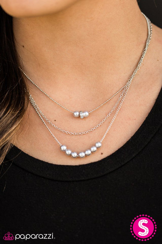 the-world-is-my-runway-silver-p2re-svxx-136xx