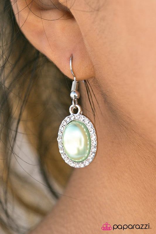 Paparazzi ♥ Timelessly Tampa - Green ♥ Earrings-product_sku