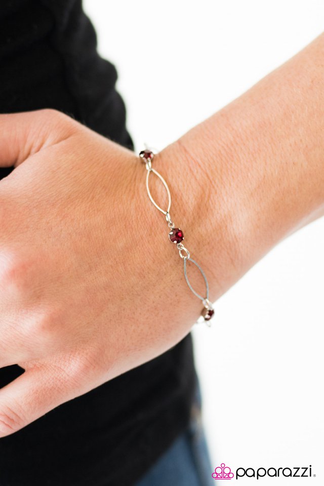 Paparazzi ♥ The Right Time - Red ♥ Bracelet-product_sku