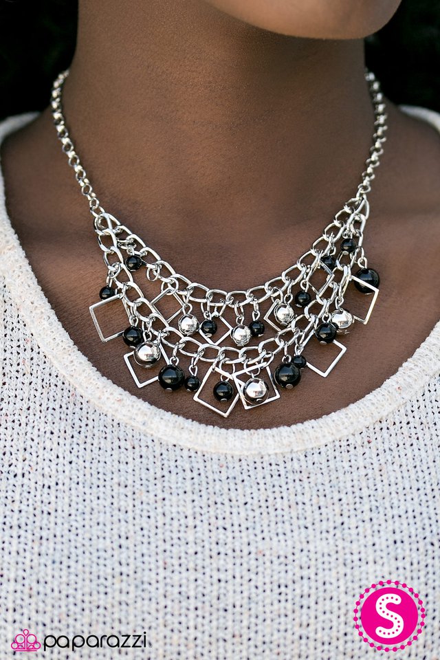 finally-frame-ous-black-p2wh-bkxx-142cp