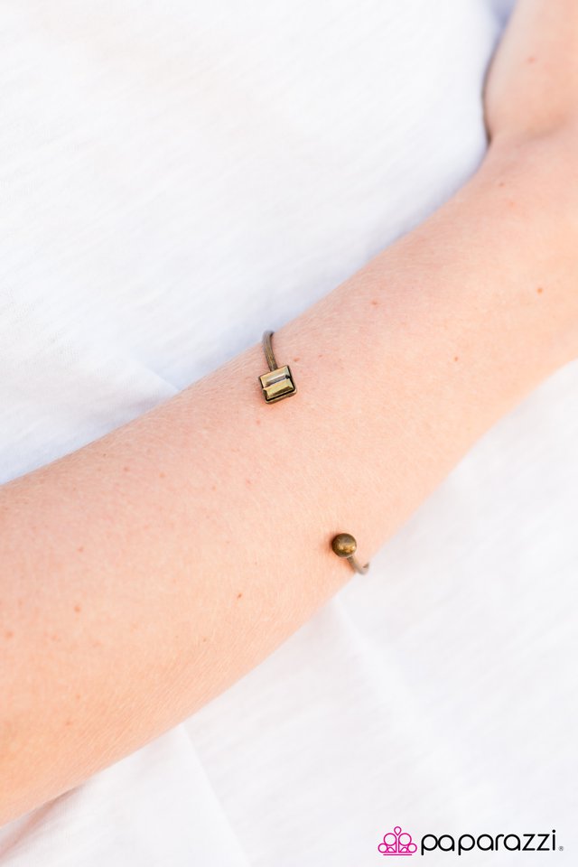 uptown-glam-brass-p9da-brxx-063xx