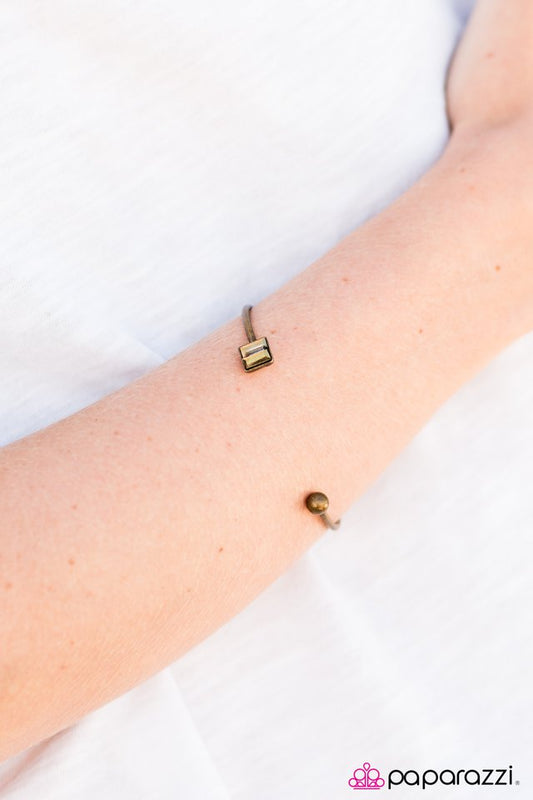 uptown-glam-brass-p9da-brxx-063xx