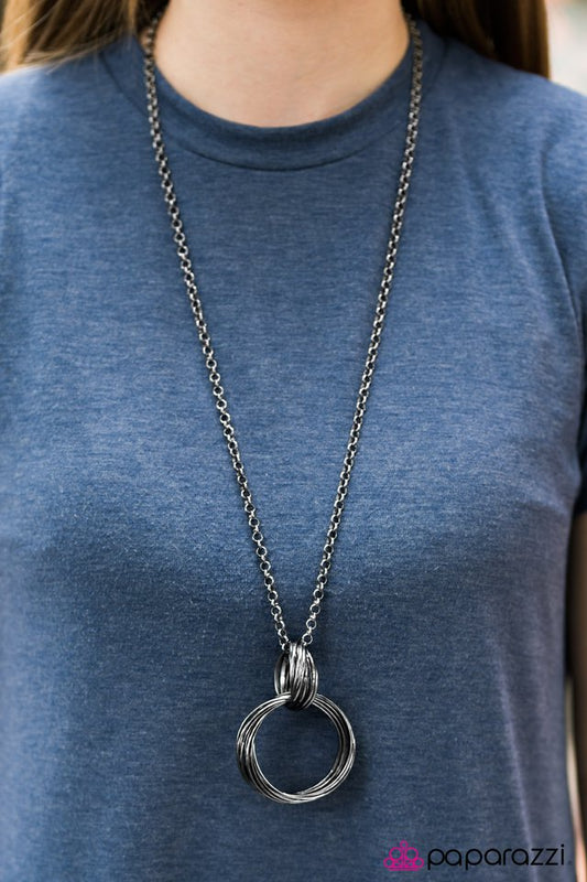 hello-halo-black-p2in-bkxx-091xx