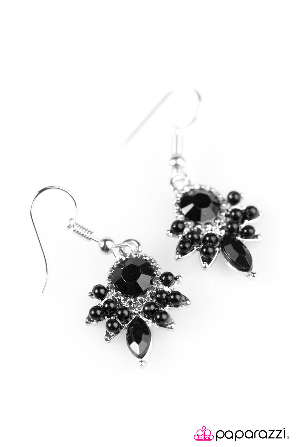 Paparazzi ♥ Palm Beach Party - Black ♥  Earrings