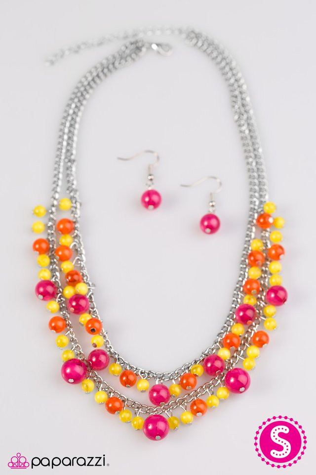 Paparazzi ♥ Summer Isles - Multi ♥ Necklace