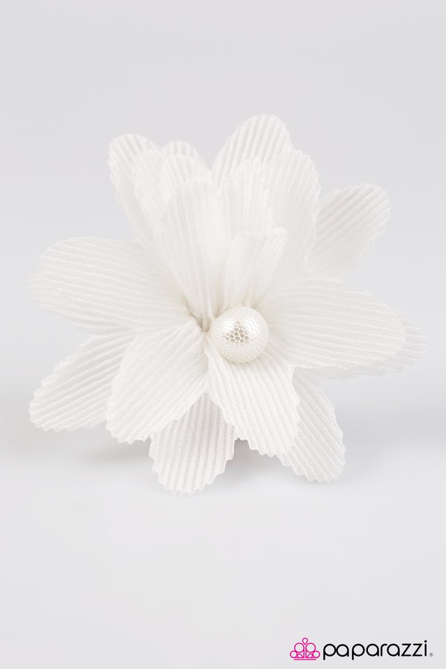 Paparazzi ♥ Cabana Girl ♥ Hair Clip