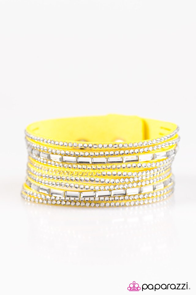 Paparazzi ♥ Name Your Price - Yellow ♥ Bracelet
