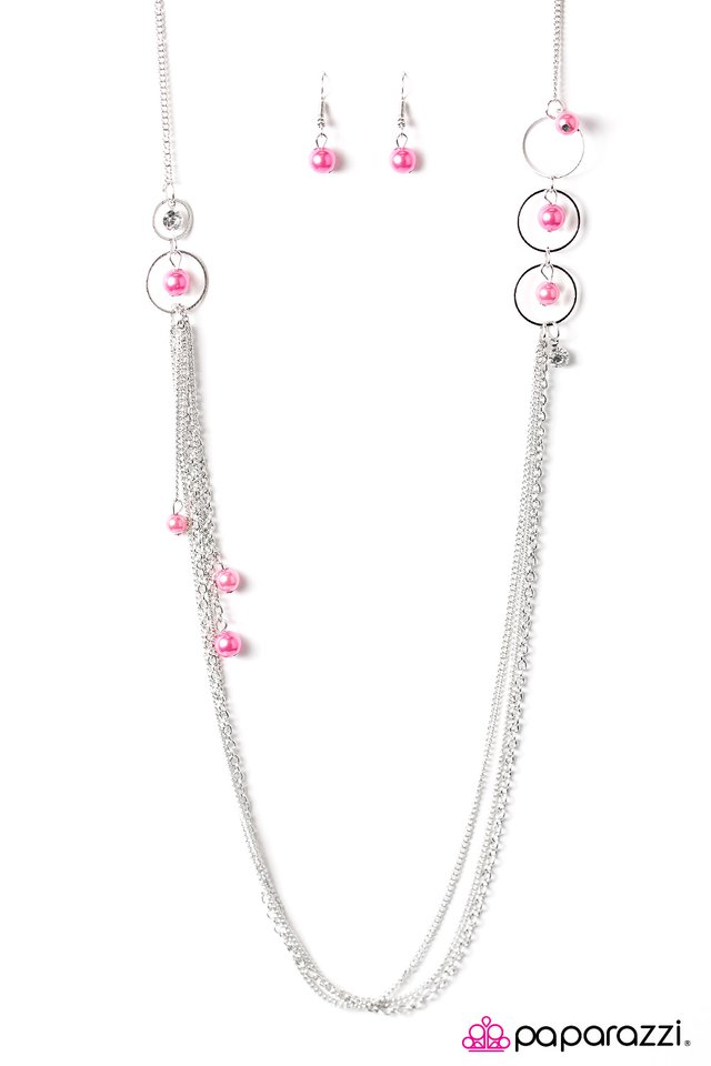 Paparazzi ♥ Fancy Fanciful - Pink ♥ Necklace