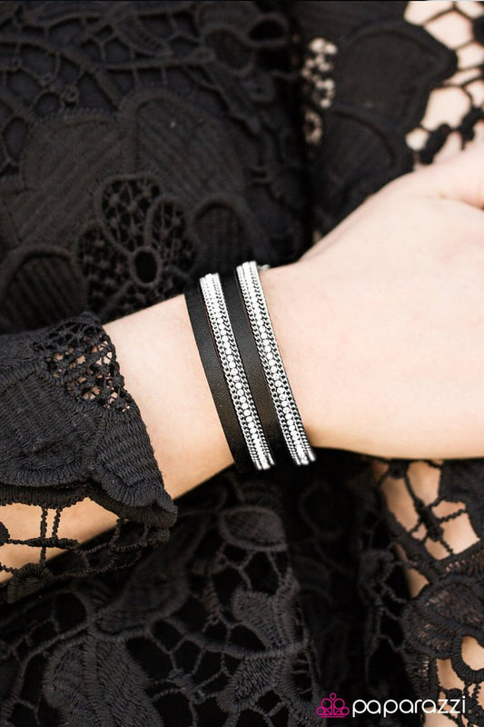 flash-mob-fashion-black-p9di-urbk-060xx