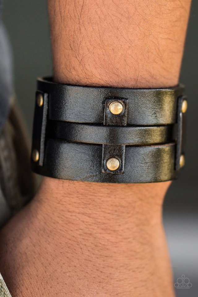 Paparazzi ♥ Shark Bait - Black ♥ Bracelet