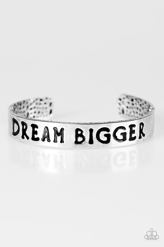 dream-bigger-silver-p9wd-svxx-094xx