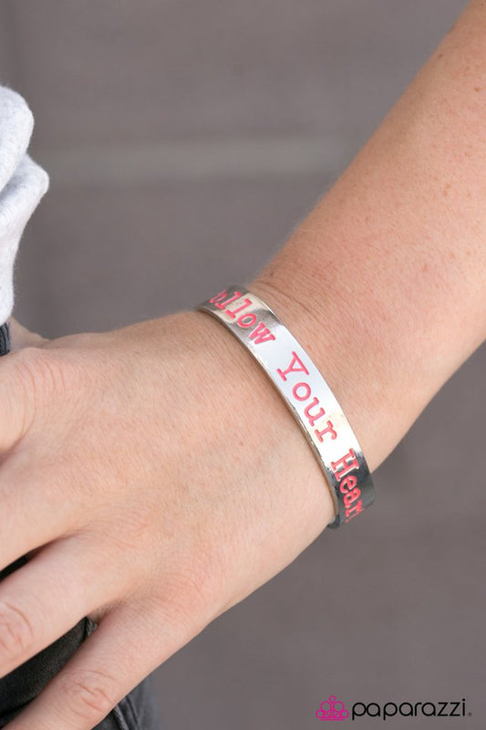 wherever-your-heart-takes-you-orange-p9wd-ogxx-026xx