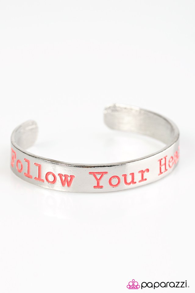 Paparazzi ♥ Wherever Your Heart Takes You - Orange ♥ Bracelet