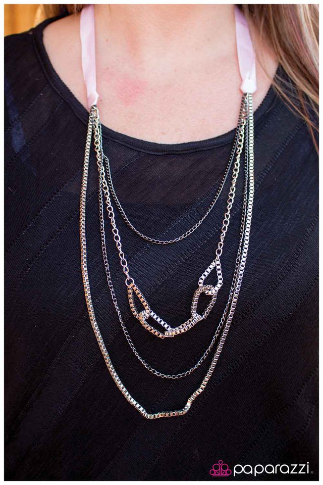 delicately-dangerous-p2in-pksv-001hb