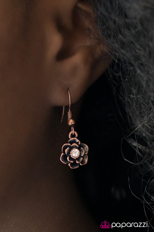 Paparazzi ♥ Where The Flowers Bloom - Copper ♥  Earrings-product_sku