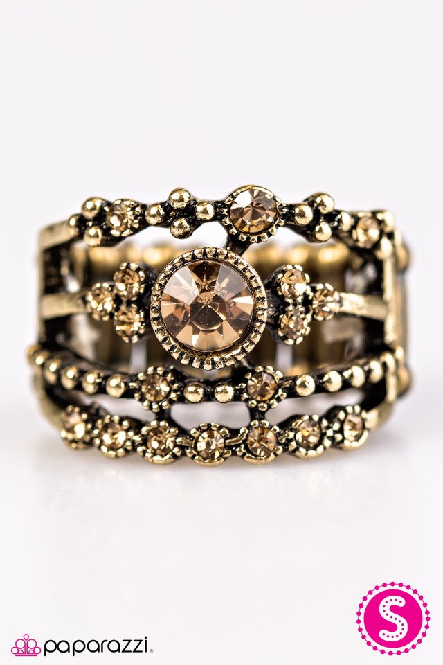 Paparazzi ♥ My Summer Palace - Brass ♥ Ring