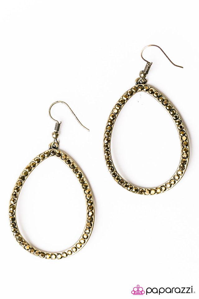 Paparazzi ♥ Twinkle and Shine - Brass ♥ Earrings