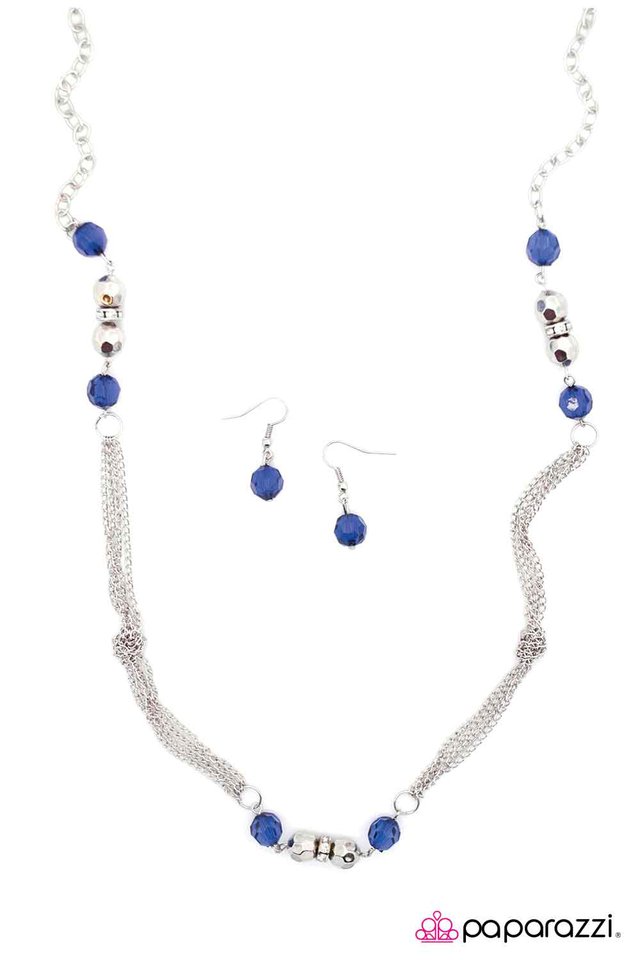 Paparazzi ♥ All Dolled Up - Blue ♥ Necklace