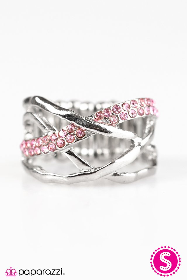 Paparazzi ♥ Castle On The Hill - Pink ♥ Ring