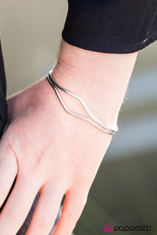 moonlight-on-the-nile-silver-p9da-svxx-097xx