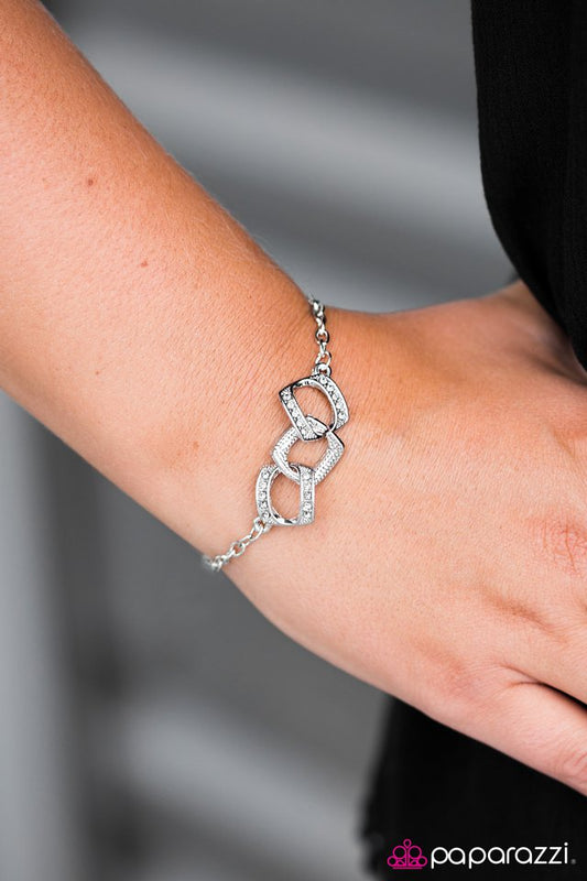 urban-retreat-white-p9re-wtxx-119xx