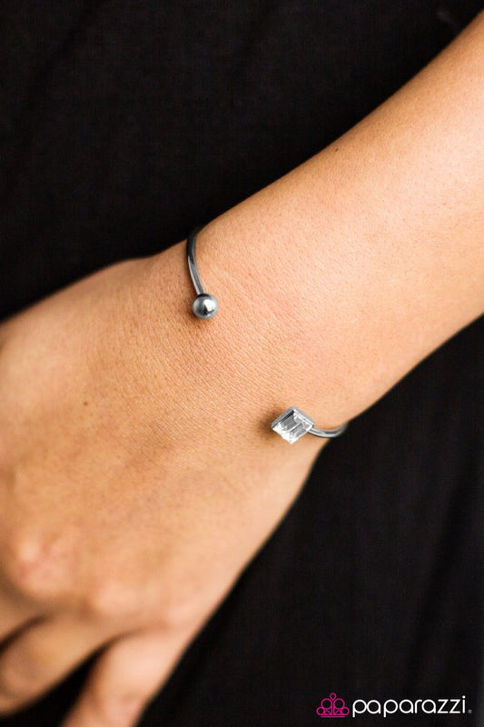 Paparazzi ♥ Uptown Glam - White ♥ Bracelet-product_sku