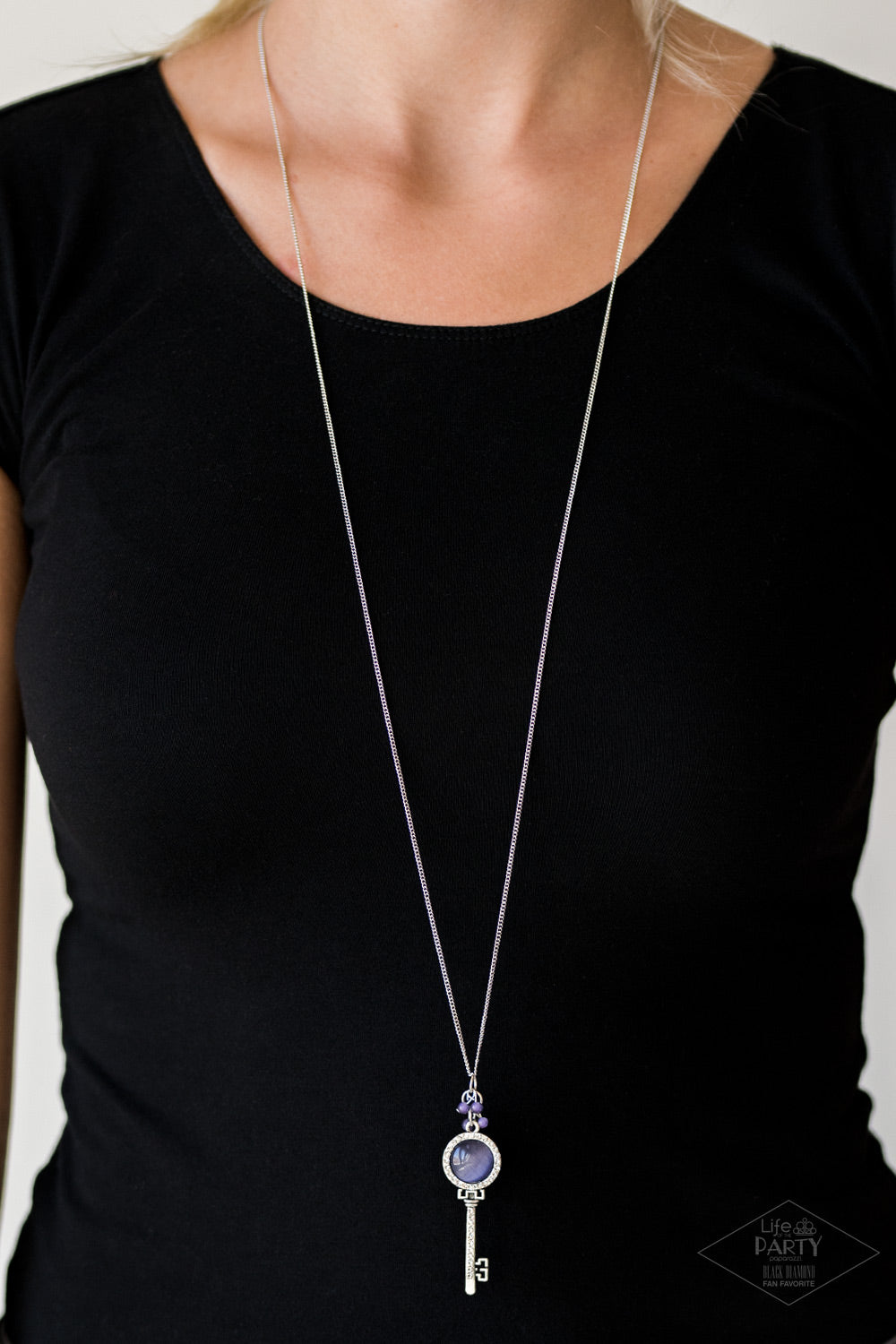 Paparazzi ♥ Unlock Every Door - Purple ♥  Necklace