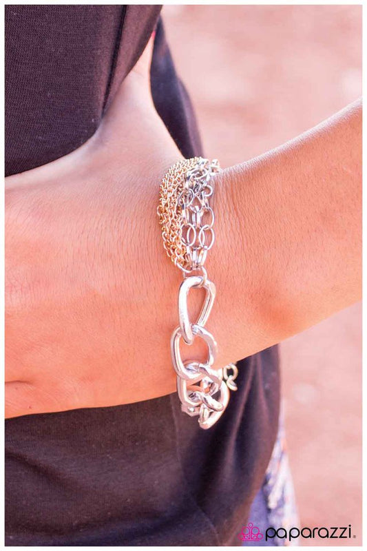 meet-me-in-the-middle-p9da-svgd-001hr