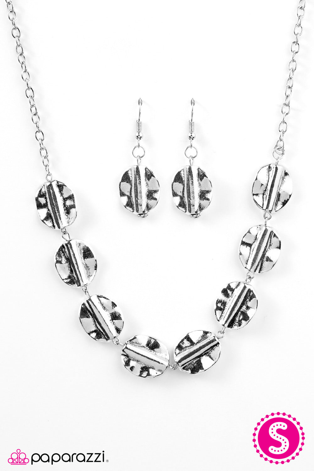 Paparazzi ♥ TRIBE, TRIBE, Again - Silver ♥  Necklace