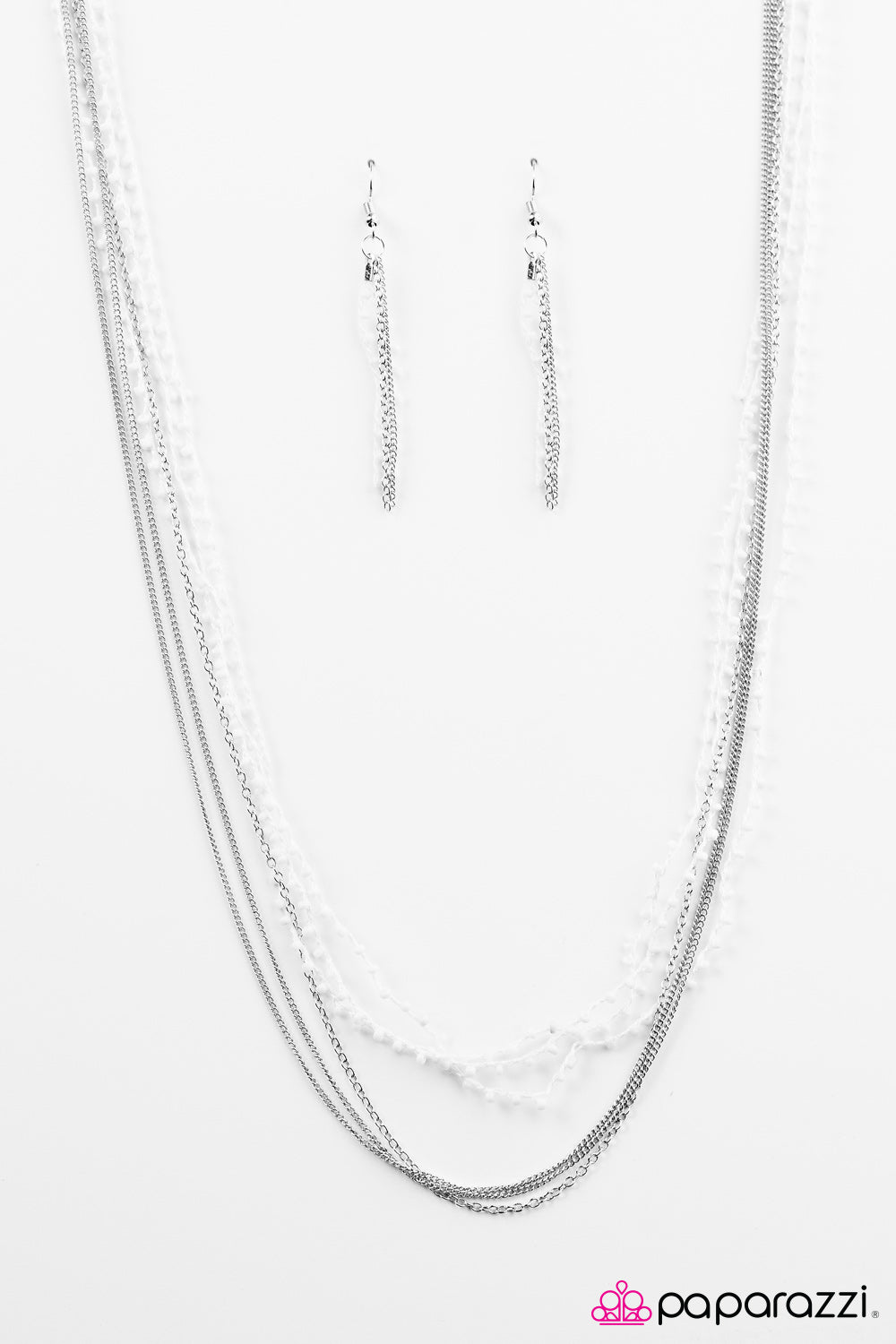 Paparazzi ♥ The Latest Rage - White ♥  Necklace