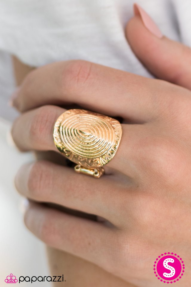 its-all-sun-and-games-gold-p4tr-gdxx-037xx