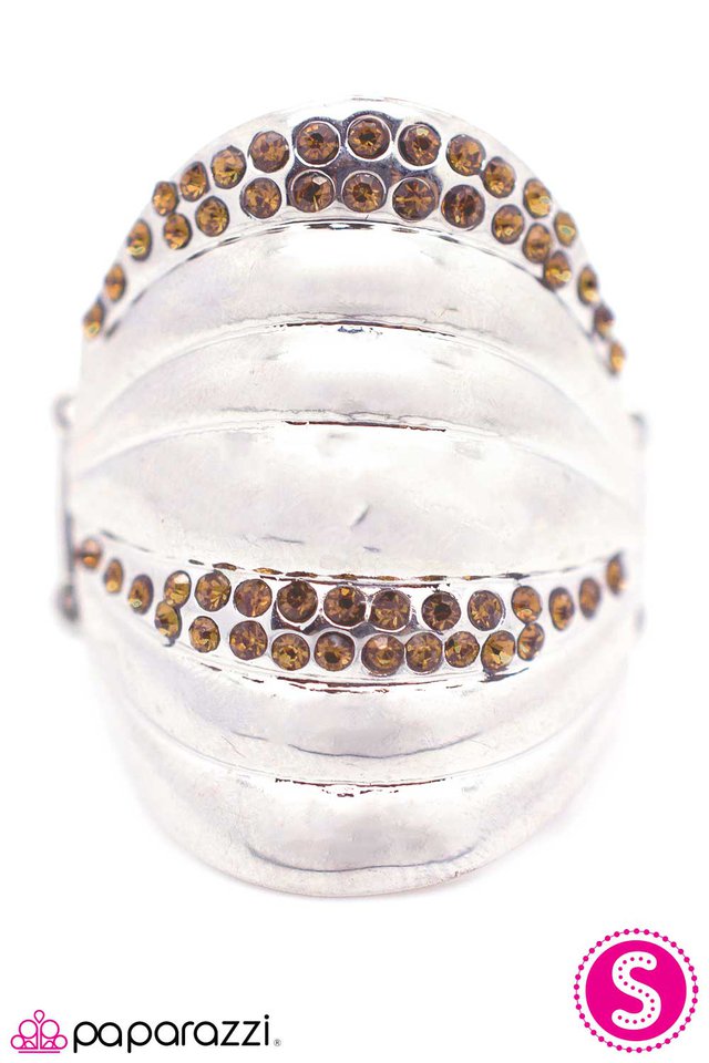 Paparazzi ♥ Graded on a Curve – Brown - Silver ♥ Ring