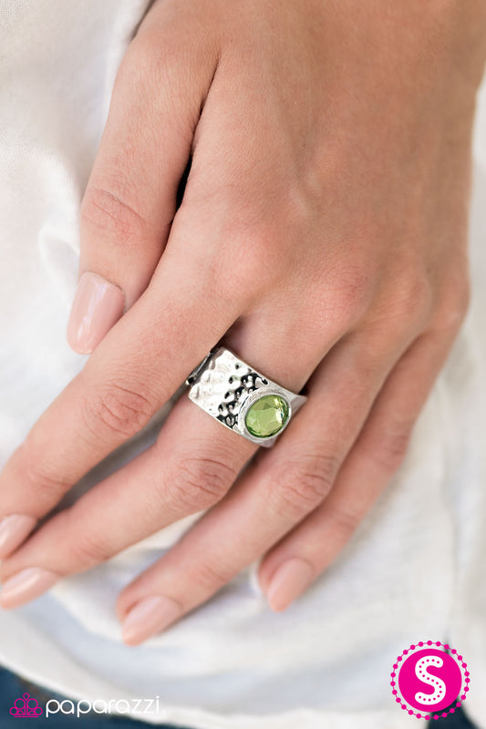 its-not-easy-being-a-princess-green-p4re-grxx-056xx