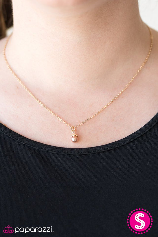 the-world-is-your-oyster-brown-p2da-bnxx-045xx