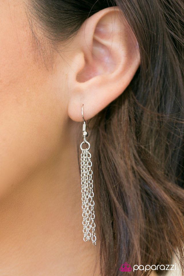 Paparazzi ♥ Mojave Mesas - Black ♥ Necklace