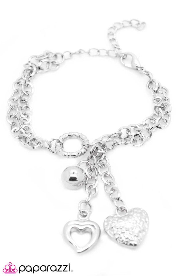 Paparazzi ♥ Close to My Heart - Silver ♥ Bracelet