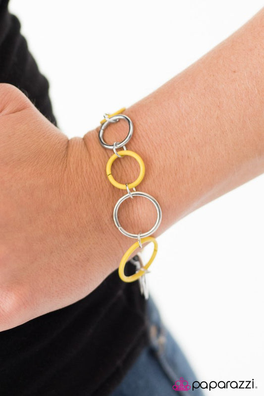 stay-on-tropic-yellow-p9wh-ywxx-063dv