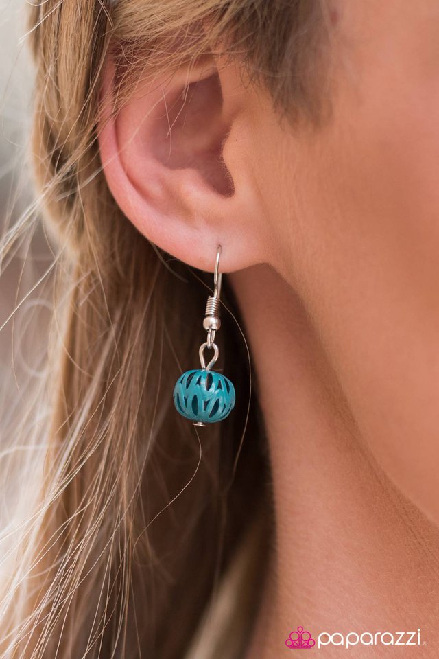 Paparazzi ♥ Balloon Ride - Blue ♥ Necklace