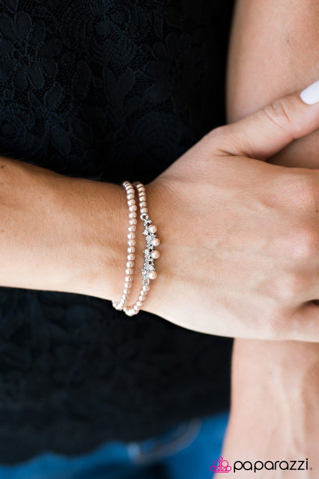 rich-refinement-brown-p9re-bnxx-062em