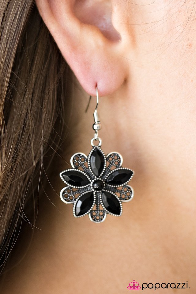 tahitian-garden-black-p5wh-bkxx-107xx
