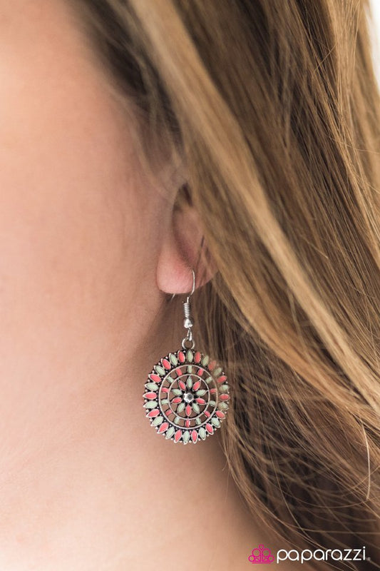 flowers-and-ferris-wheels-multi-p5wh-mtxx-079xx