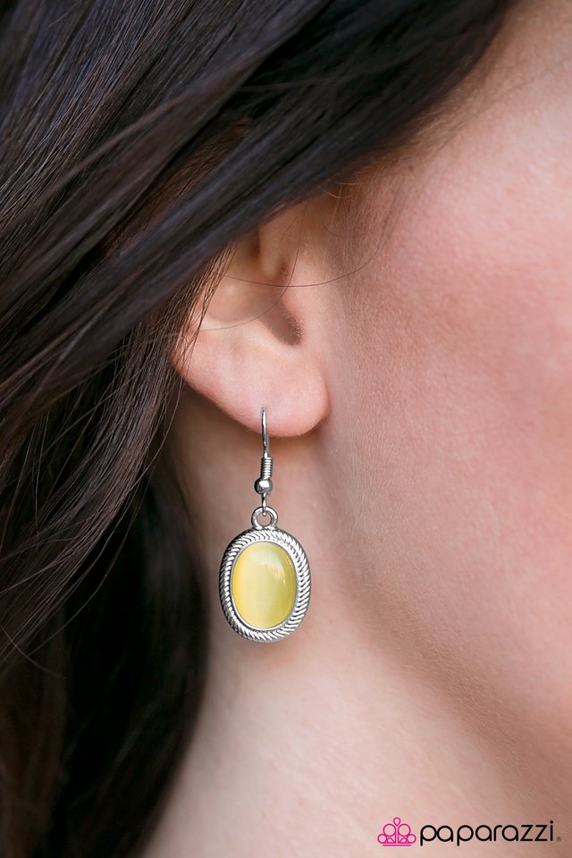 new-moon-yellow-p5wh-ywxx-065xx