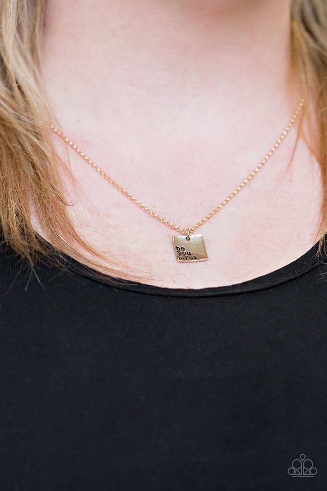 Paparazzi ♥ Just The Way You Are - Gold ♥ Necklace