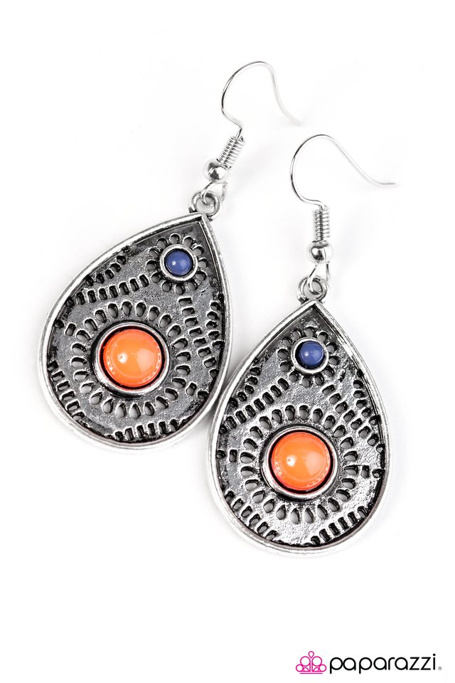 Paparazzi ♥ Magic Mountain - Multi ♥ Earrings