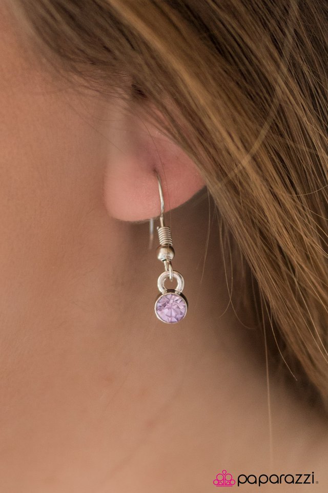 Paparazzi ♥ Looks Like Radiance - Purple ♥ Necklace