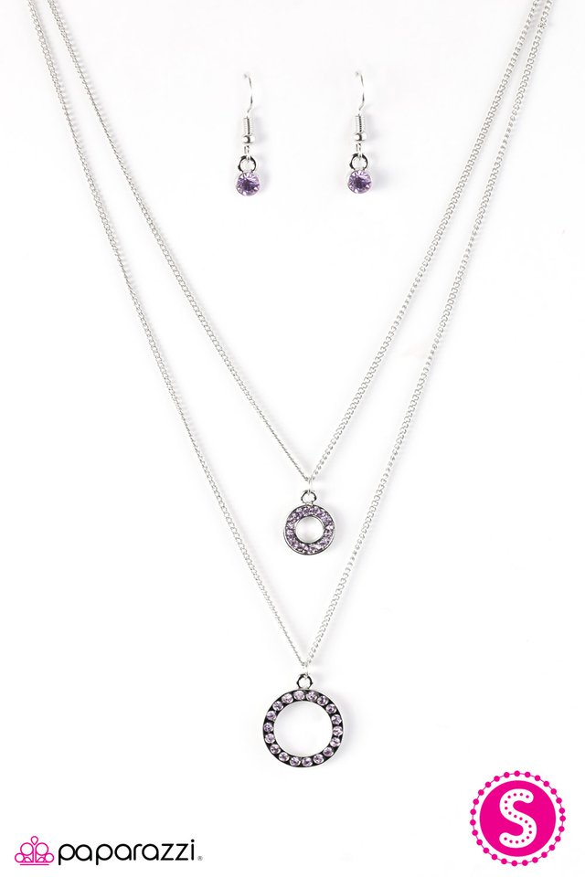 Paparazzi ♥ Looks Like Radiance - Purple ♥ Necklace