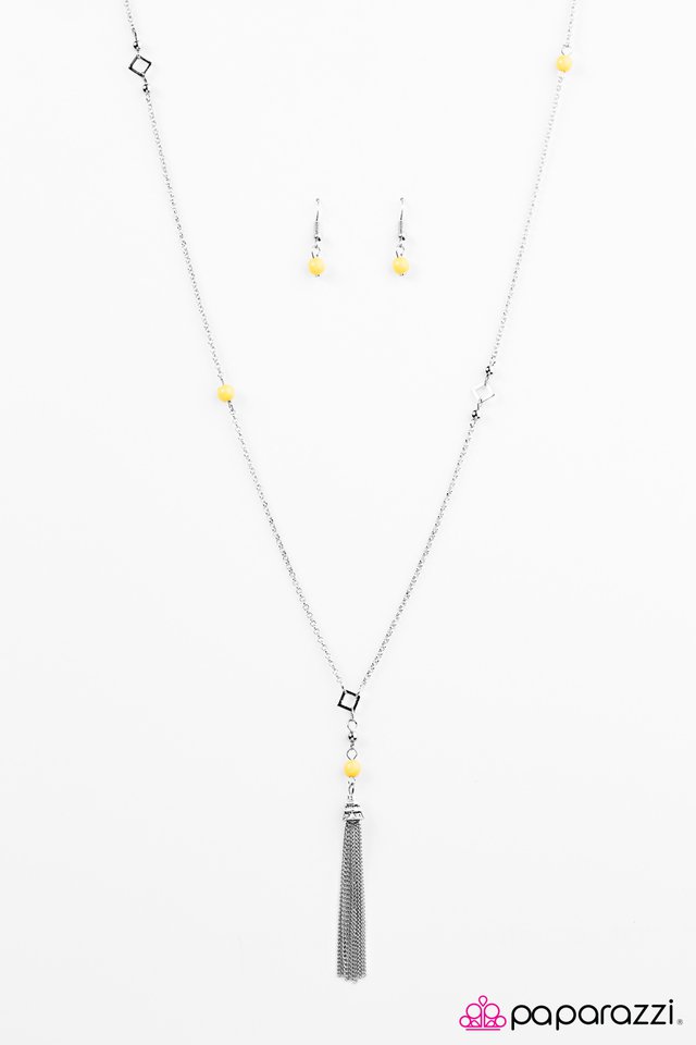 Paparazzi ♥ Roam On - Yellow ♥ Necklace